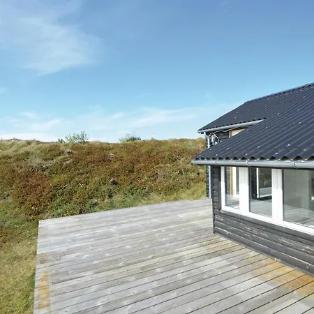 Feriehus Two-bedroom Holiday In *
